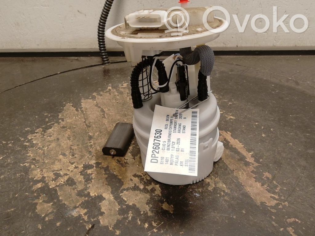 Pompe à carburant   172021210R