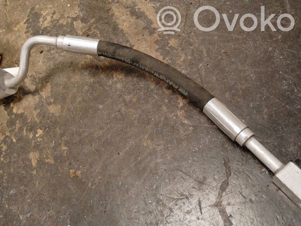 Ilmastointilaitteen putki (A/C)   1EA816534E