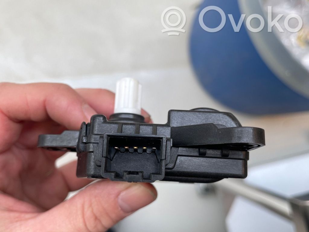 Hyundai i20 (BC3 BI3) Stellmotor Heizung Klima 