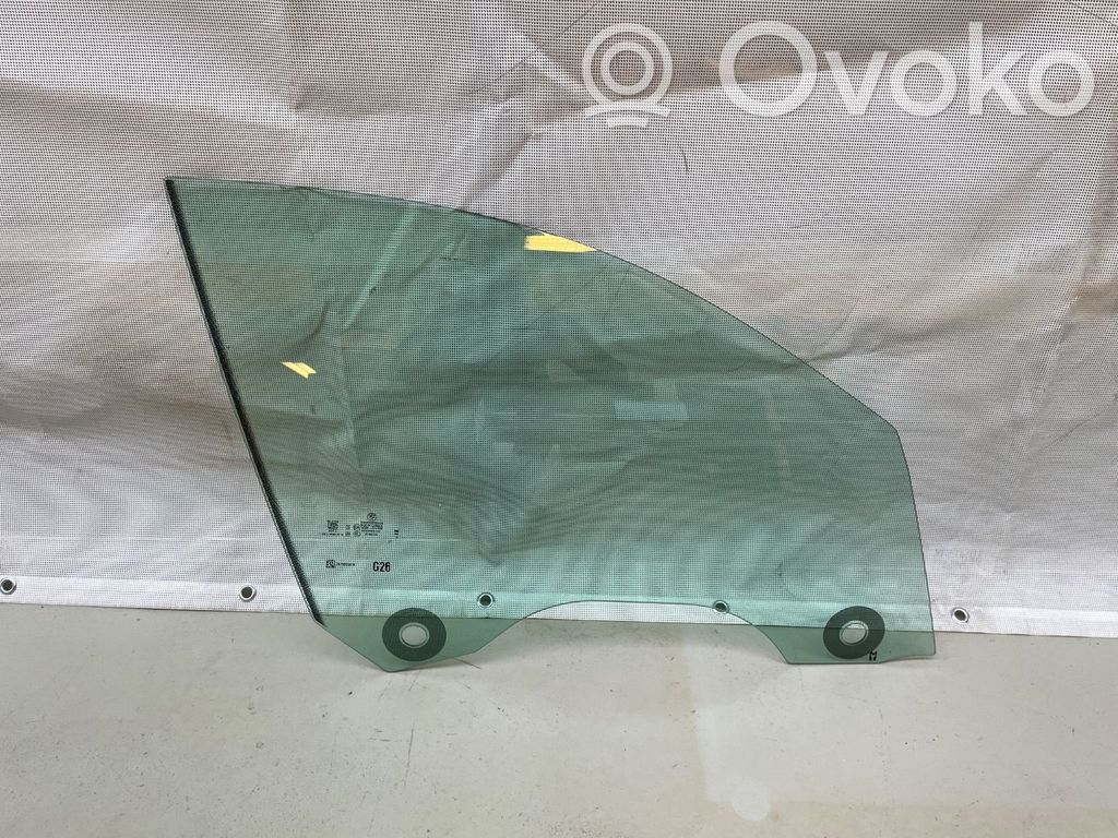 BMW i4 Szyba drzwi przednich 