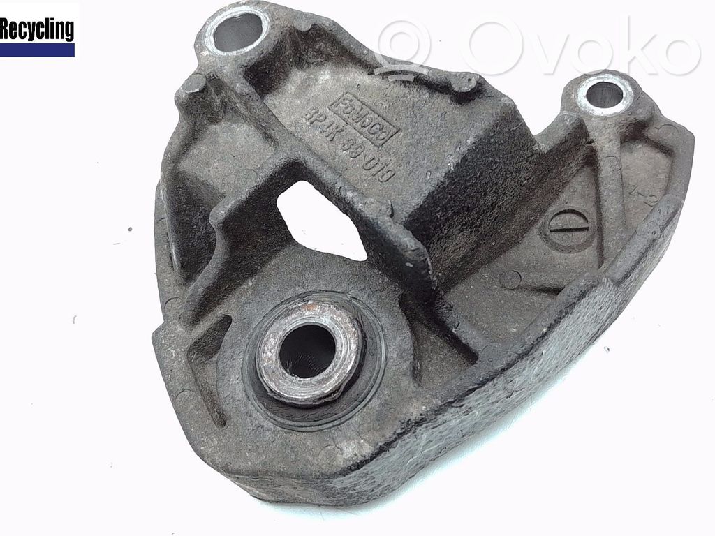 Mazda 3 I Engine mounting bracket 