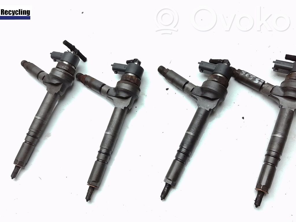 Inyector de combustible   97363812,0445110175