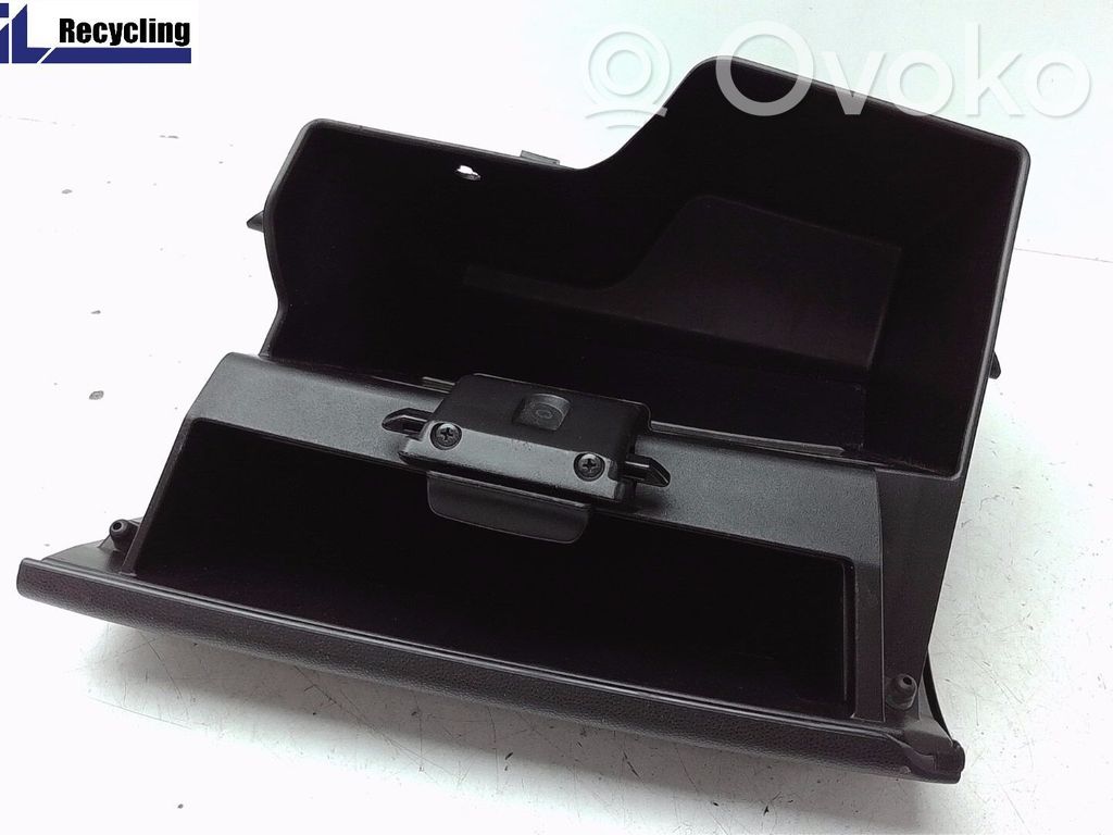 Mazda 2 Glove box set 