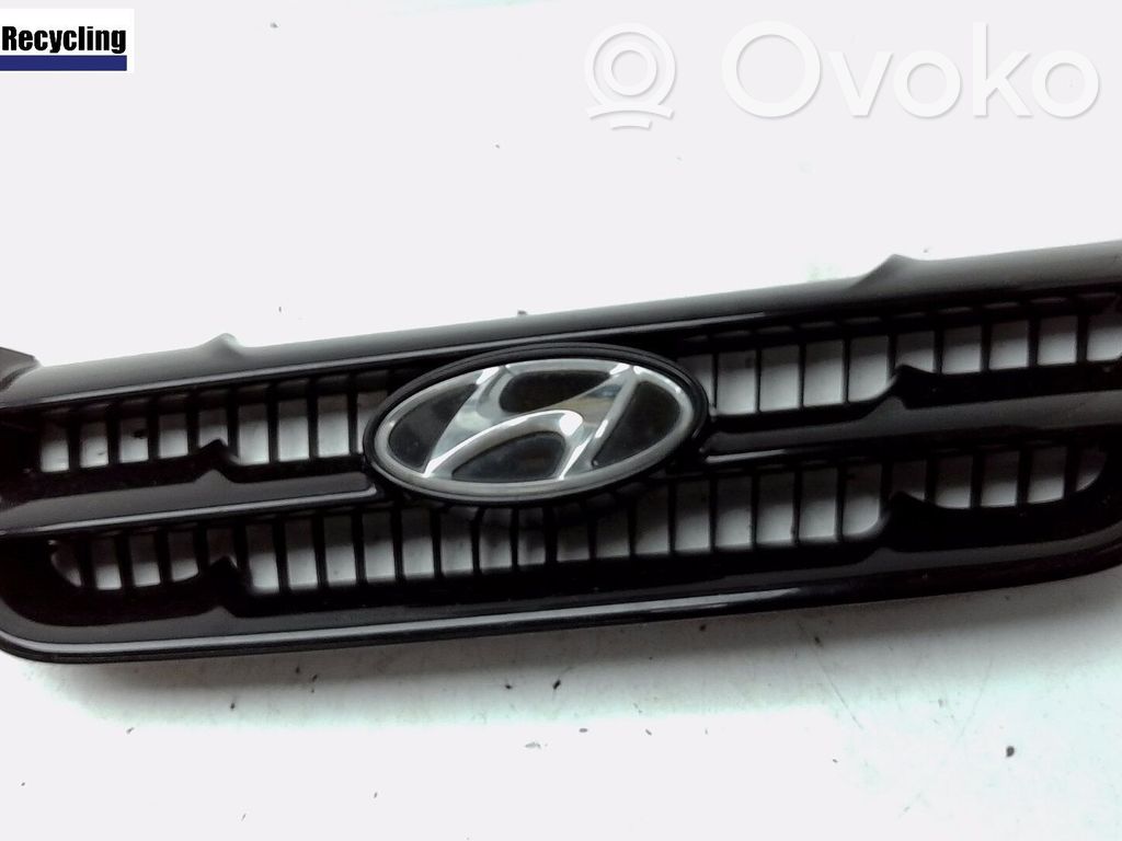 Hyundai Matrix Etusäleikkö 