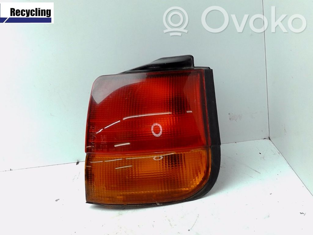 Mitsubishi Space Runner Rear/tail lights 