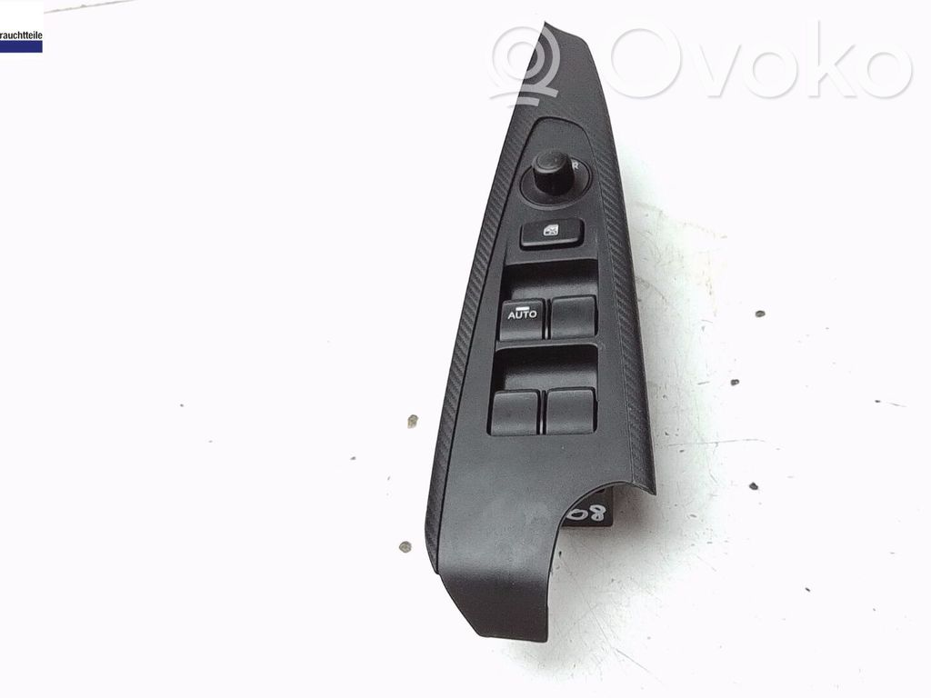 Electric window control switch   DA6B66350