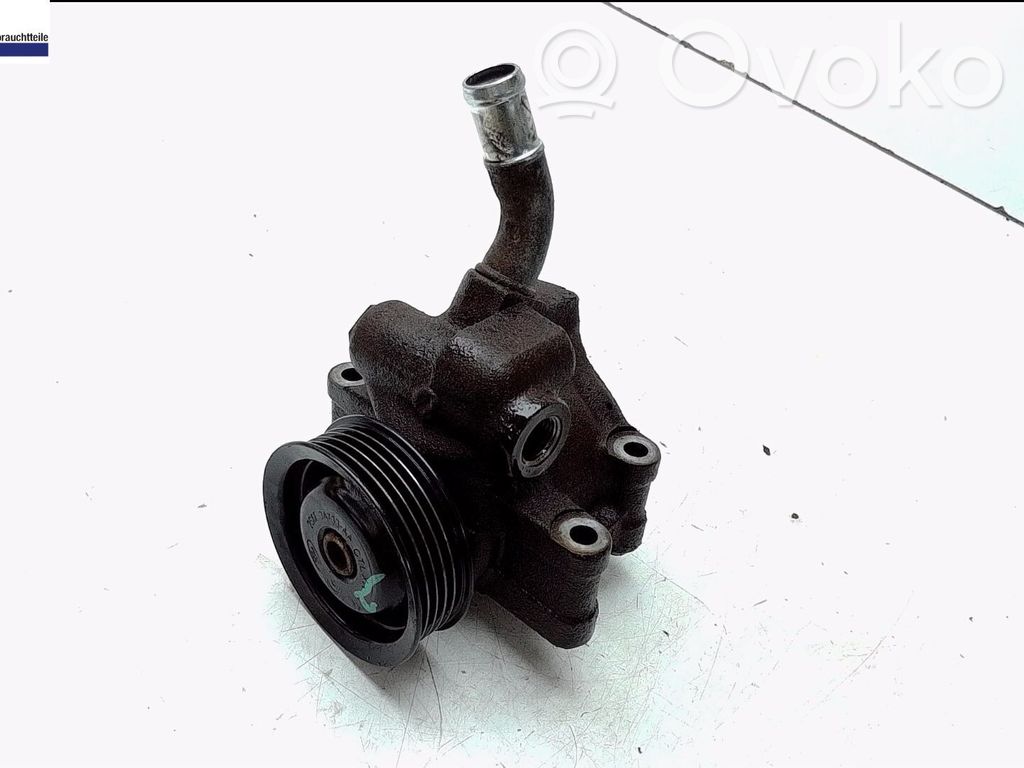 Mazda 2 Power steering pump 