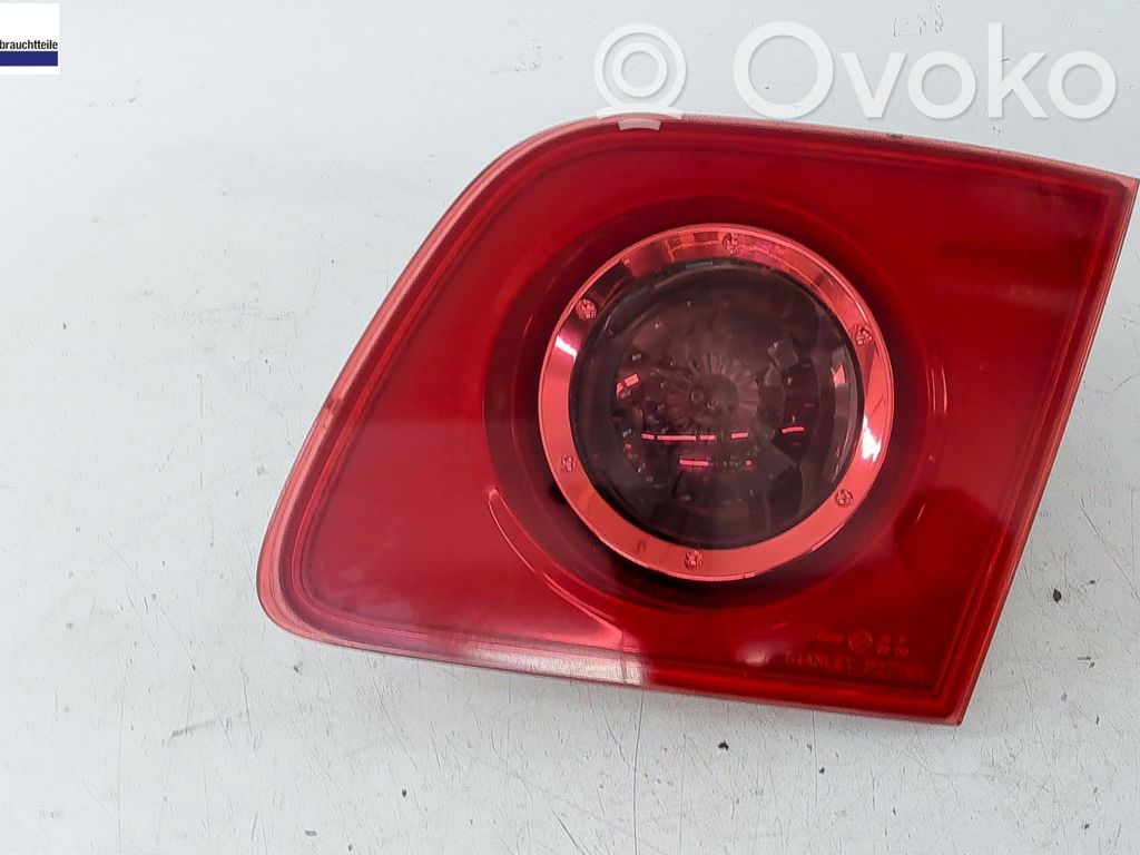 Mazda 3 I Takaluukun takavalot 