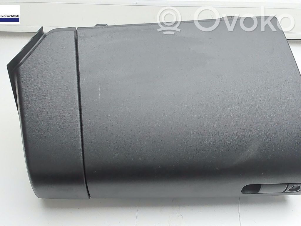 Mazda 3 I Daiktadėžės (bordačioko) komplektas 
