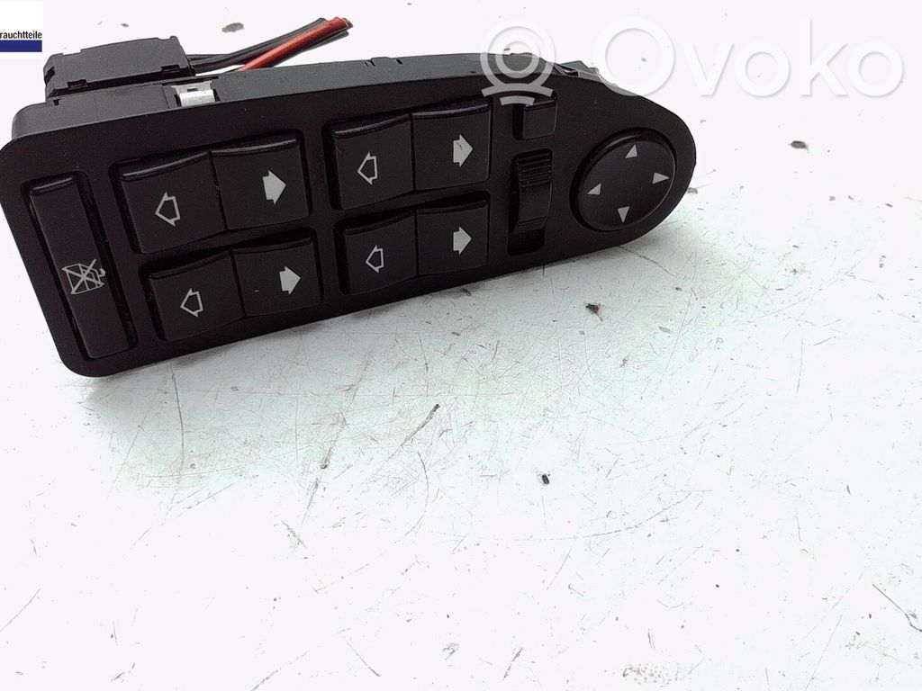 Electric window control switch   61319362762,61312357606