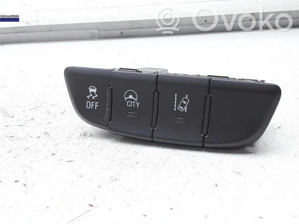 Opel Karl Passenger airbag on/off switch 