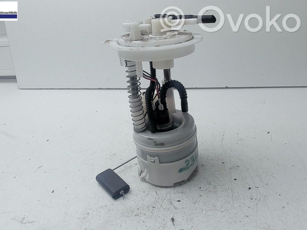 Bomba interna de combustible