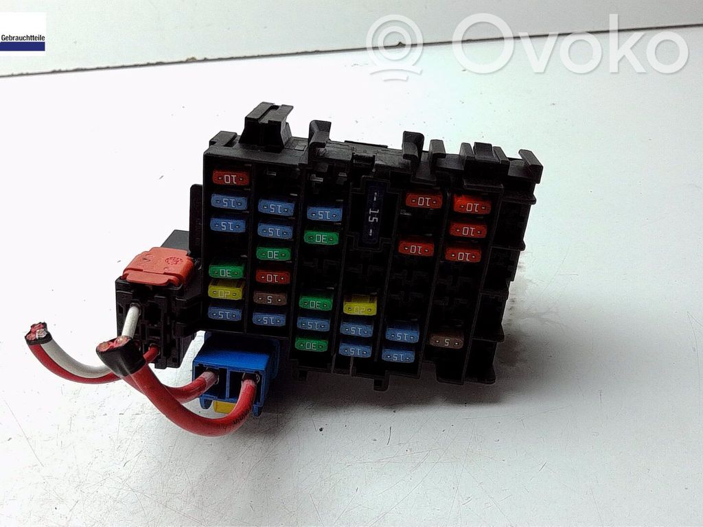 Renault Twingo II Battery bracket 