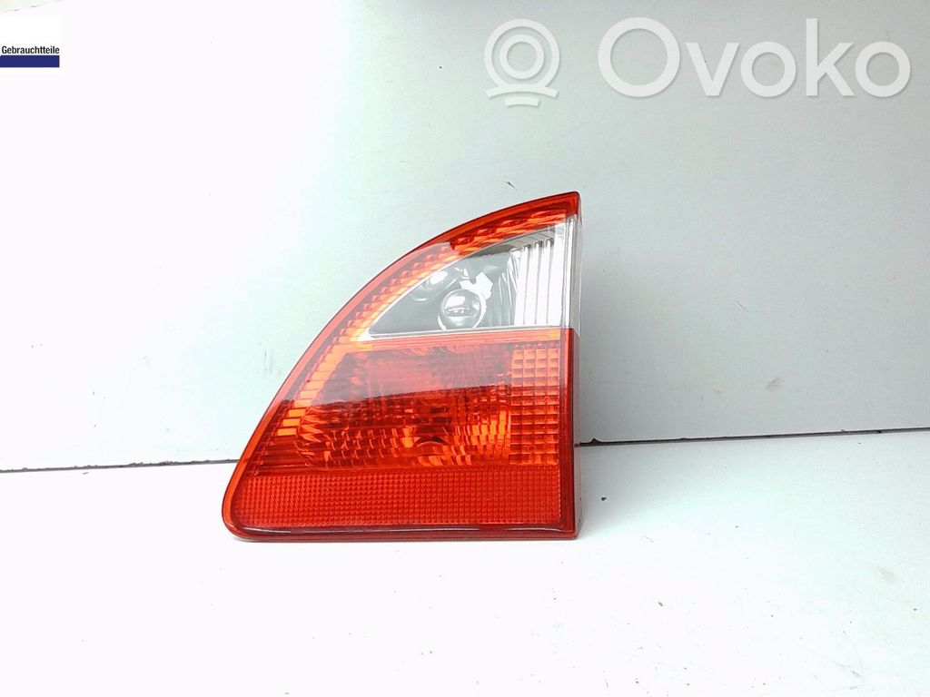 Ford Galaxy Lampy tylnej klapy bagażnika 