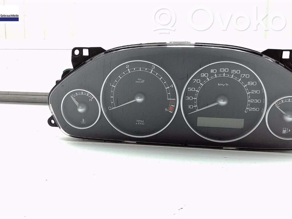 Jaguar X-Type Tachometer 