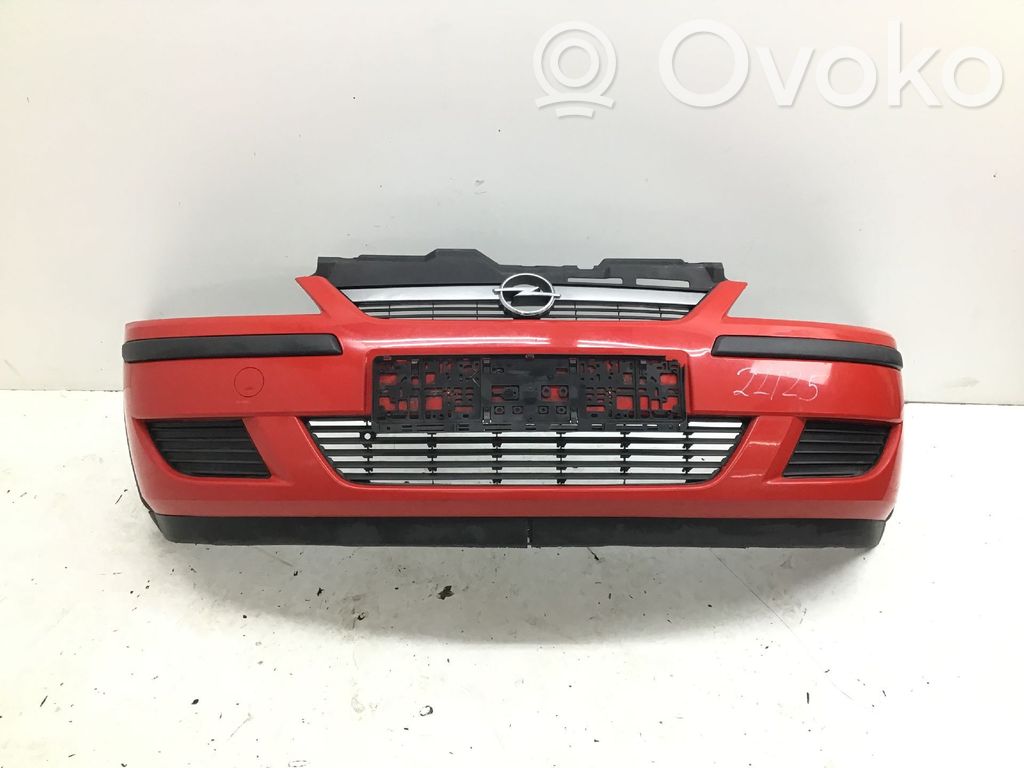 Opel Corsa C Parachoques delantero 