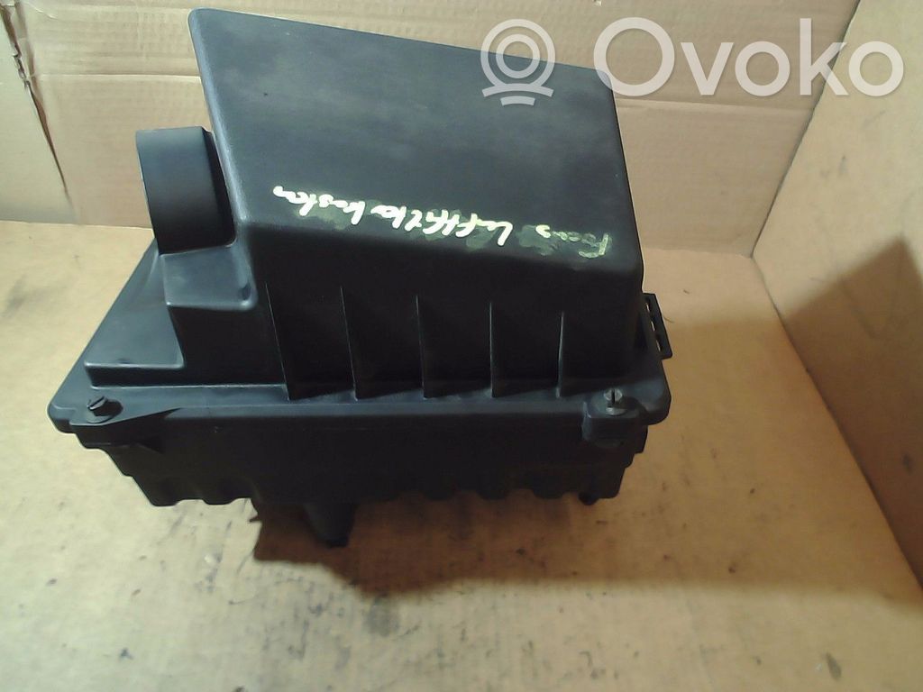 Ford Focus Air filter box 
