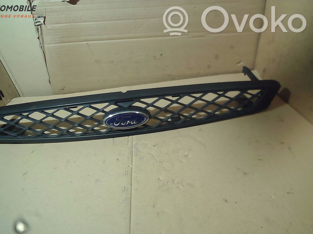 Ford Focus Front grill 