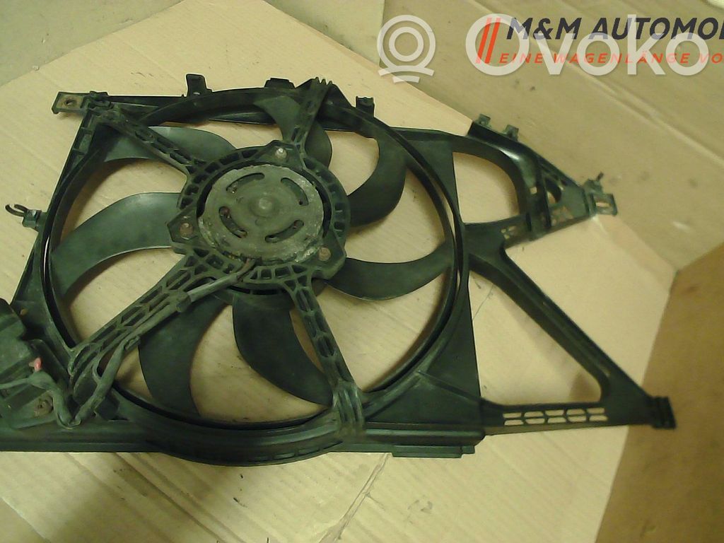 Opel Corsa C Radiator cooling fan shroud 