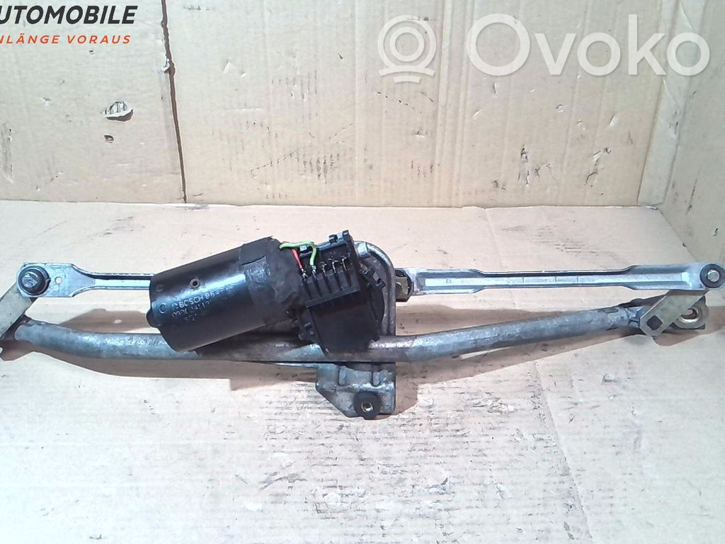 Volkswagen PASSAT B5 Mechanizm wycieraczek szyby przedniej / czołowej 