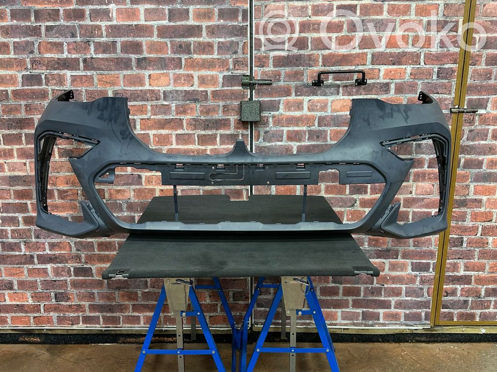 Front bumper   3069886
