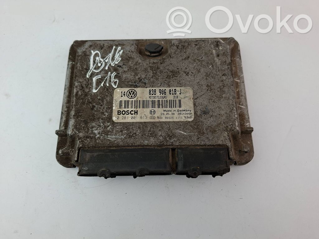 Volkswagen Golf IV Engine control unit/module 