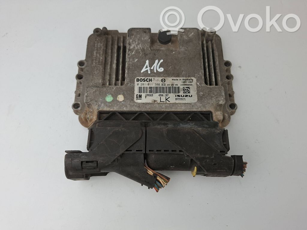 Opel Astra H Unidad de control/módulo del motor 