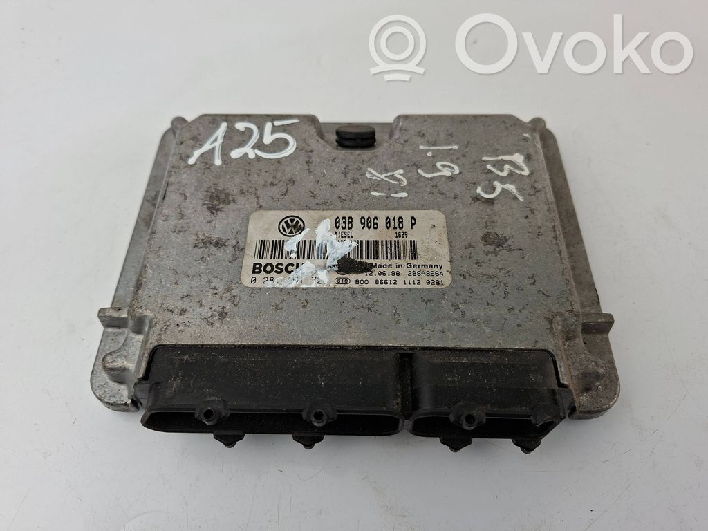 Volkswagen PASSAT B5 Engine control unit/module 