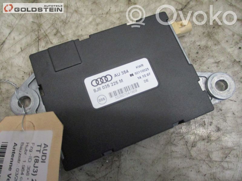 Pystyantennivahvistin   8J8035225M,8J8035225M