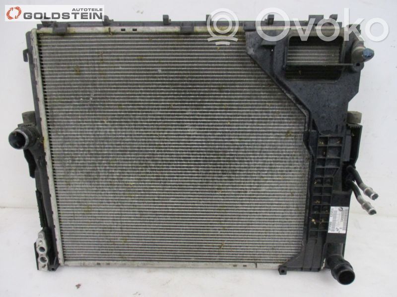 BMW X3 E83 Radiatora komplekts 