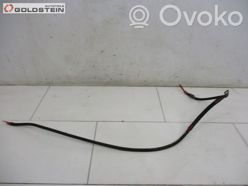 BMW X3 E83 Alte piese compartiment motor 