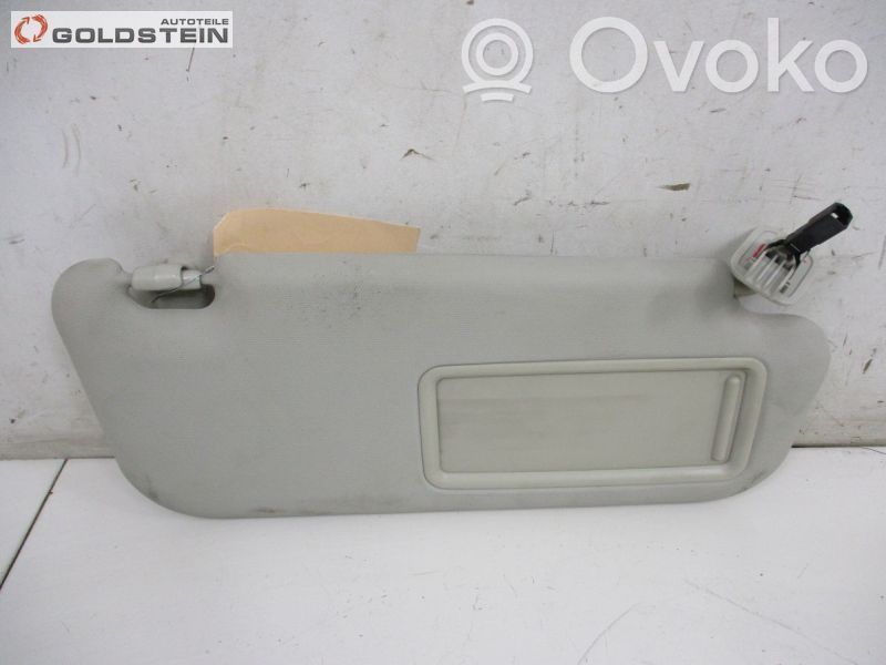 Sun visor