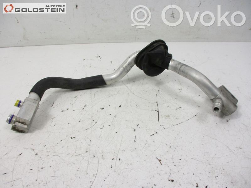 Ilmastointilaitteen putki (A/C)   8K1260712G,8K1260712G
