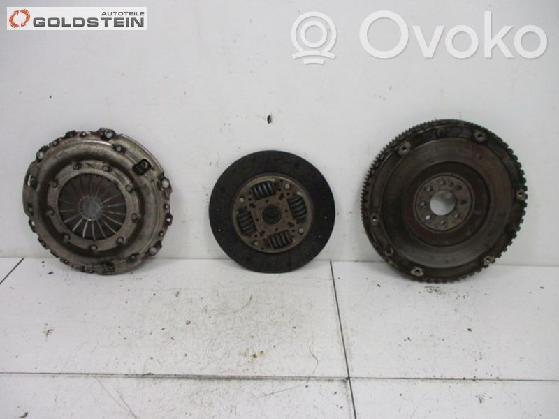 Peugeot 407 Volant moteur 