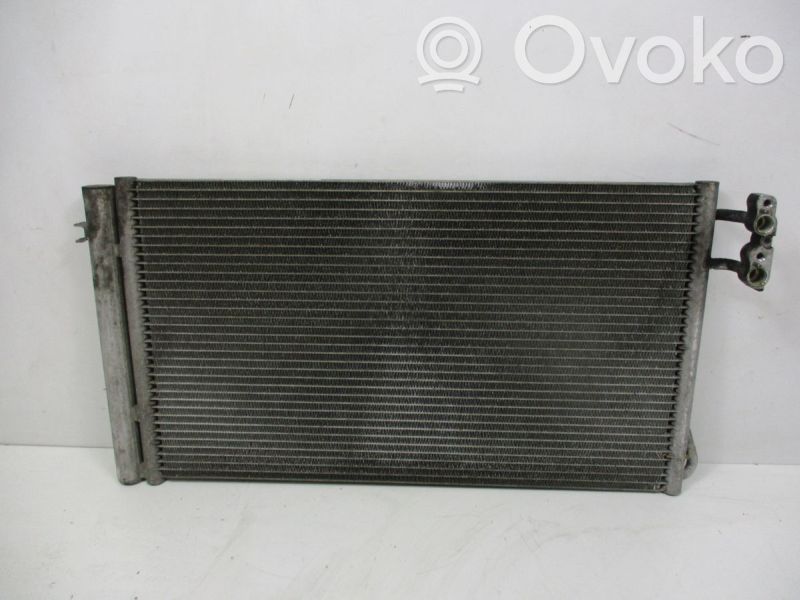 Radiator set   6968743,6968743