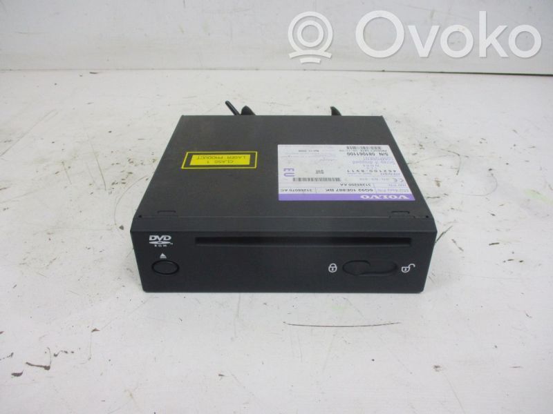 Volvo V70 Radio/CD/DVD/GPS head unit 