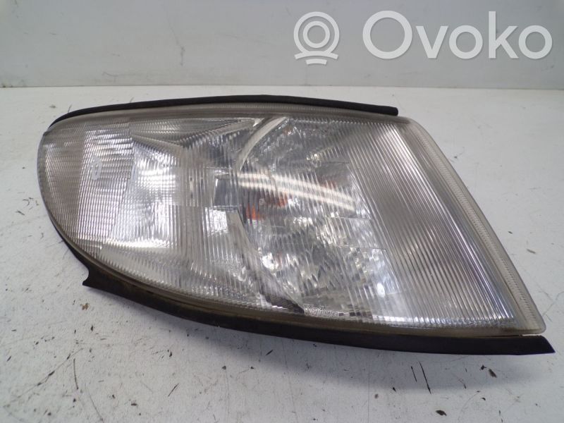 Front indicator light   88205903,88205903