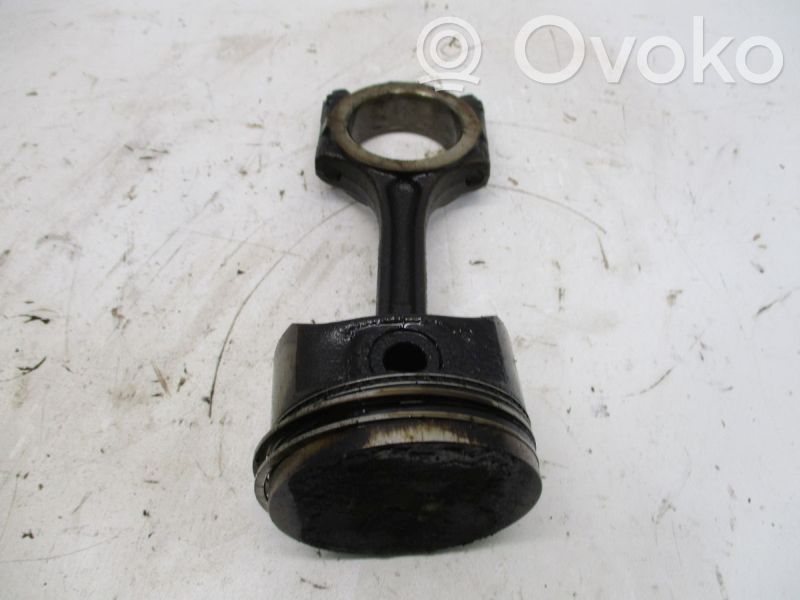 Renault Clio III Piston 