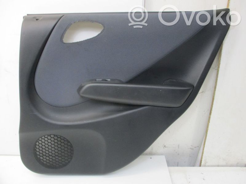 Honda Jazz Aizmugurē apdare 