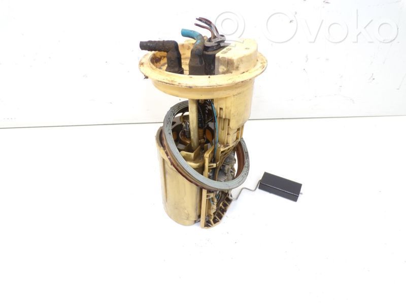 Bomba interna de combustible   1K0919050B,1K0919050B