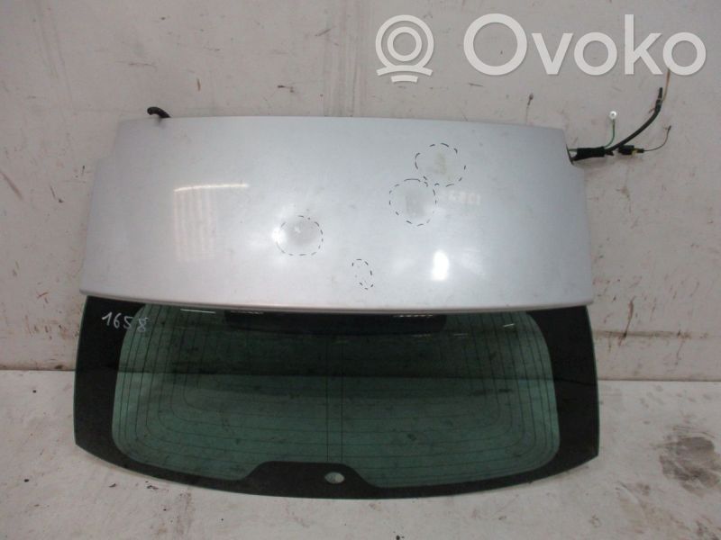 Tailgate/trunk/boot lid