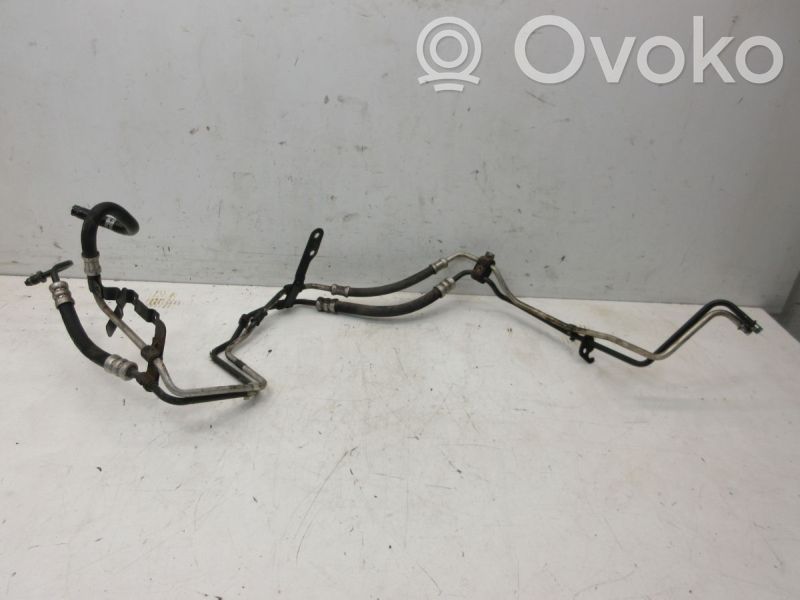 Volvo V50 Öljyn jäähdytysputki 
