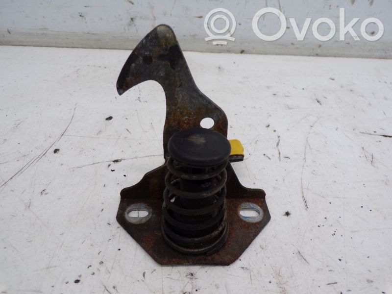Engine bonnet/hood lock/catch