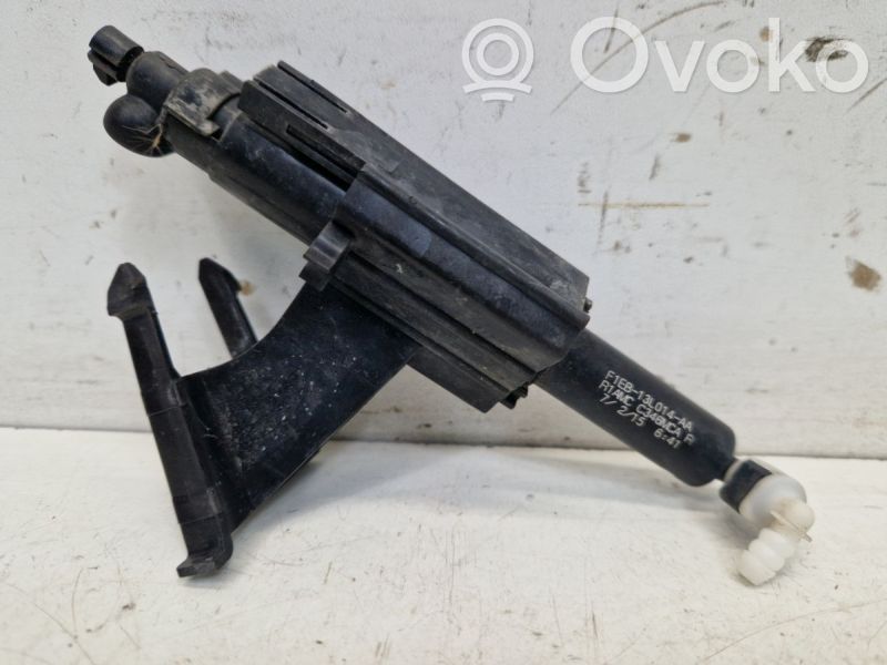 Windscreen/windshield washer pump   F1EB13L014AA,F1EB13L014AA