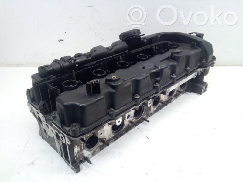 BMW 3 E90 E91 Engine head 