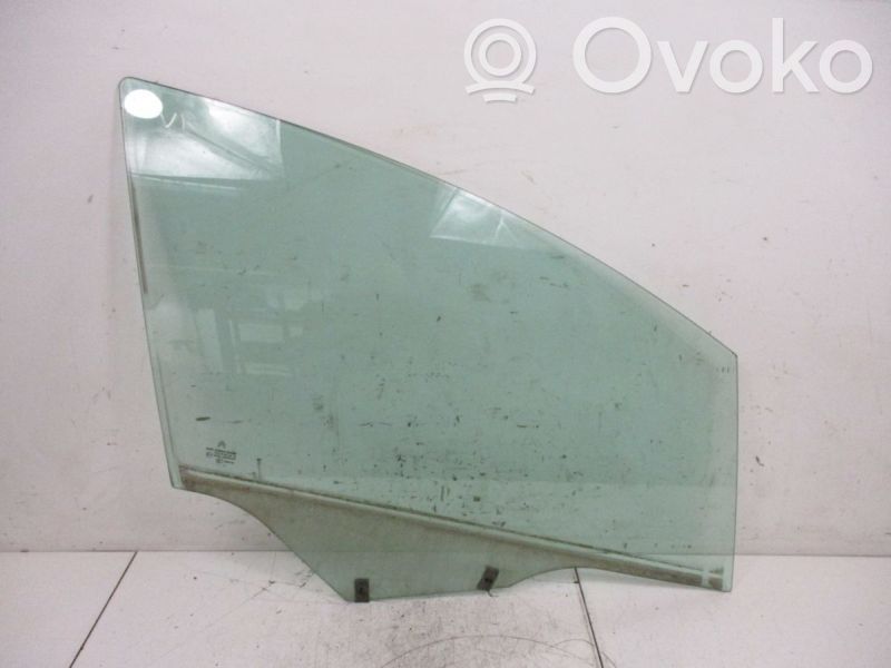 Front triangle window/glass