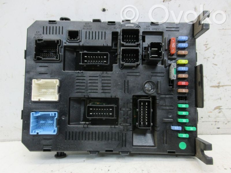 Fuse box set   21676159,21676159