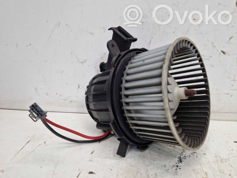Mazā radiatora ventilators   8T1820021,8T1820021