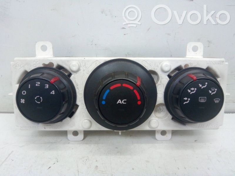 Ilmastoinnin ohjainlaite   275100013R,5L7740000,275100013R,5L7740000