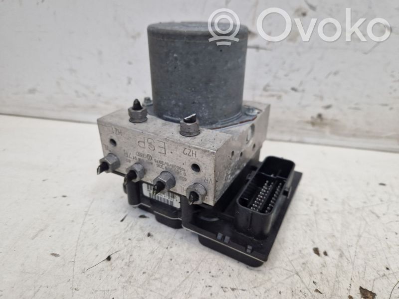 ABS-ohjainlaite/moduuli   8R0614517R,8R0907379H,8R0614517R,8R0907379H